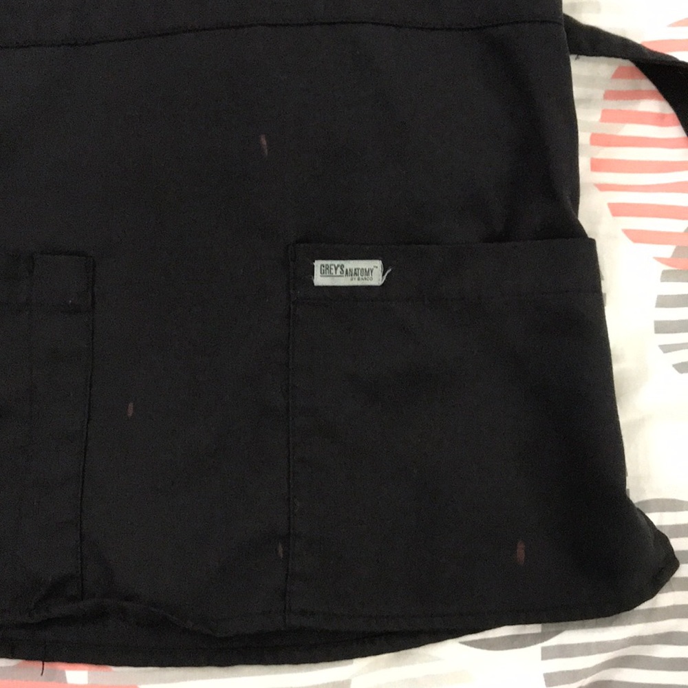 Grey's Anatomy Black Women's V-Neck Scrub Top - Picture 2 of 6